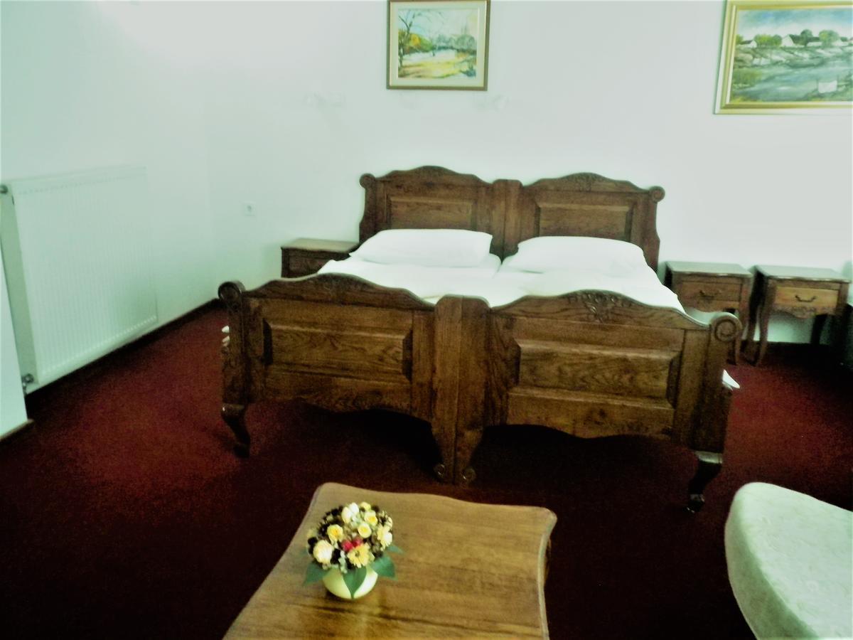 Hotel Garten 3*