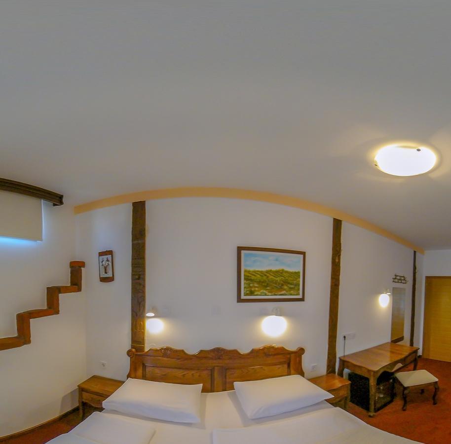 Garten Hotell 3*