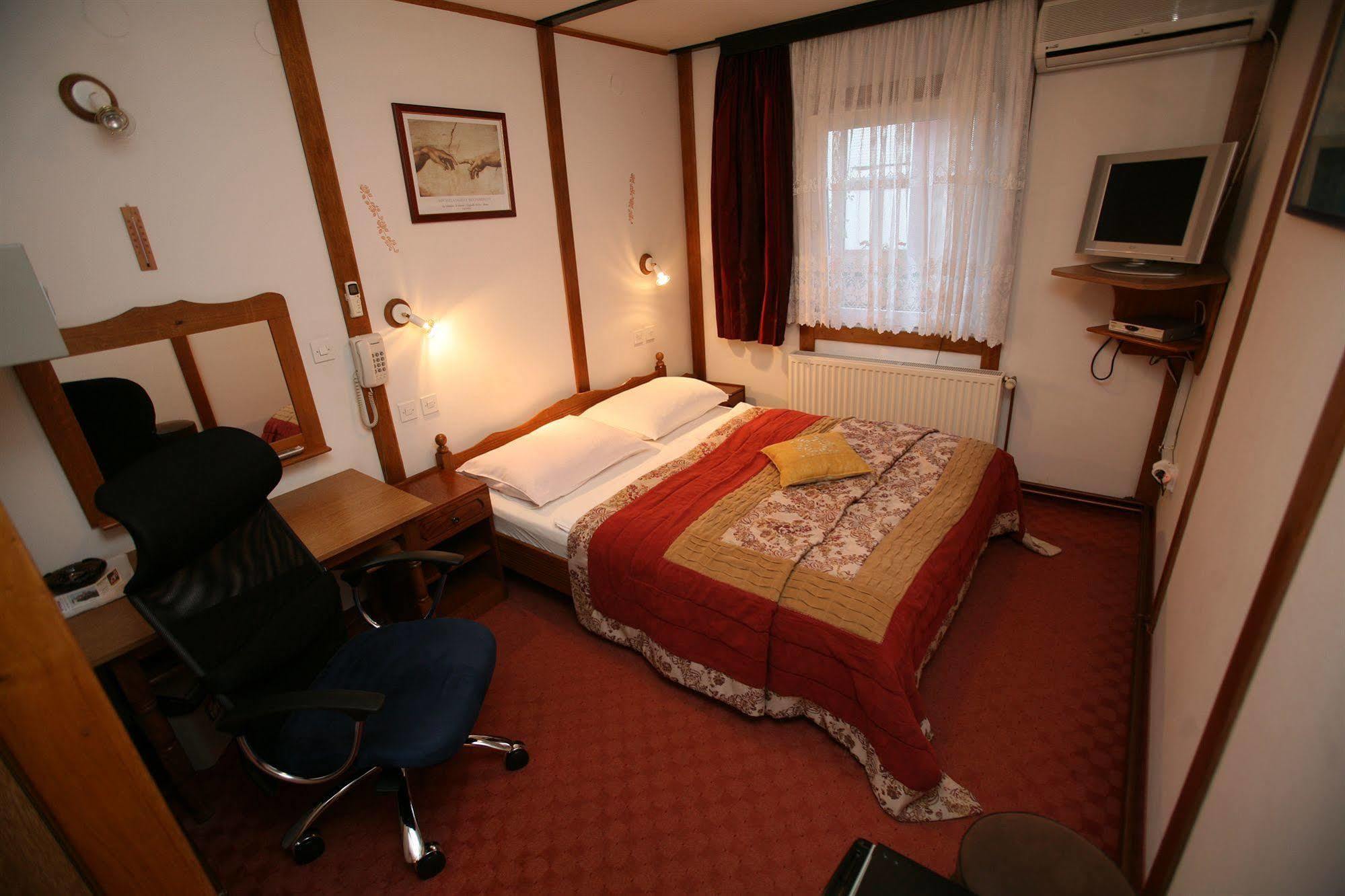 Garten 3* Slavonski Brod