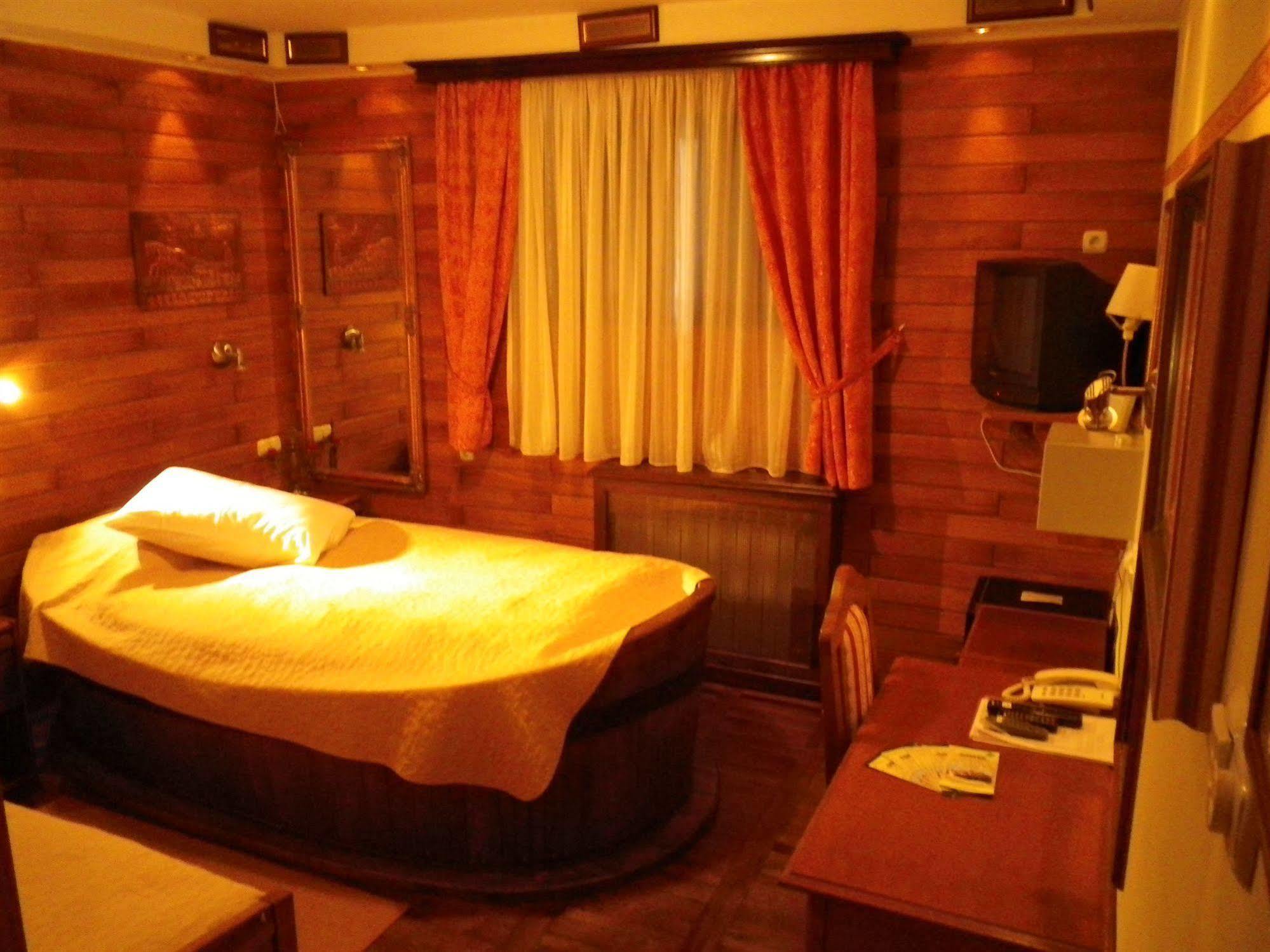 Hotell Garten 3*